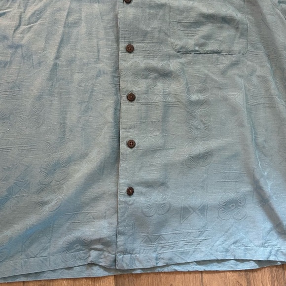 Blue Casual Button Down Shirt with Short Sleeves - Picture 2 of 7